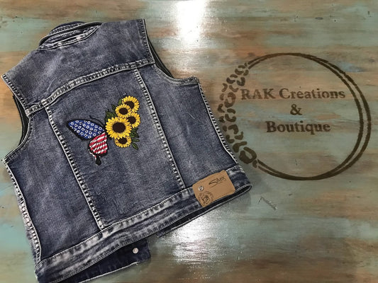 Youth M Denim Vest with Butterfly/sunflower